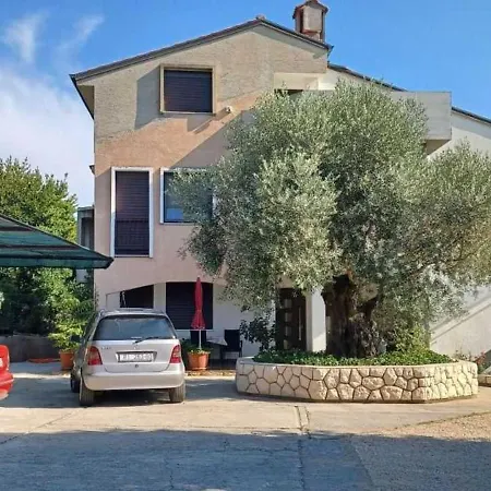 Renovated Cozy דירה Palit